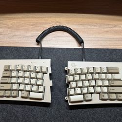 MD600 Alpha Rhino Split Keyboard