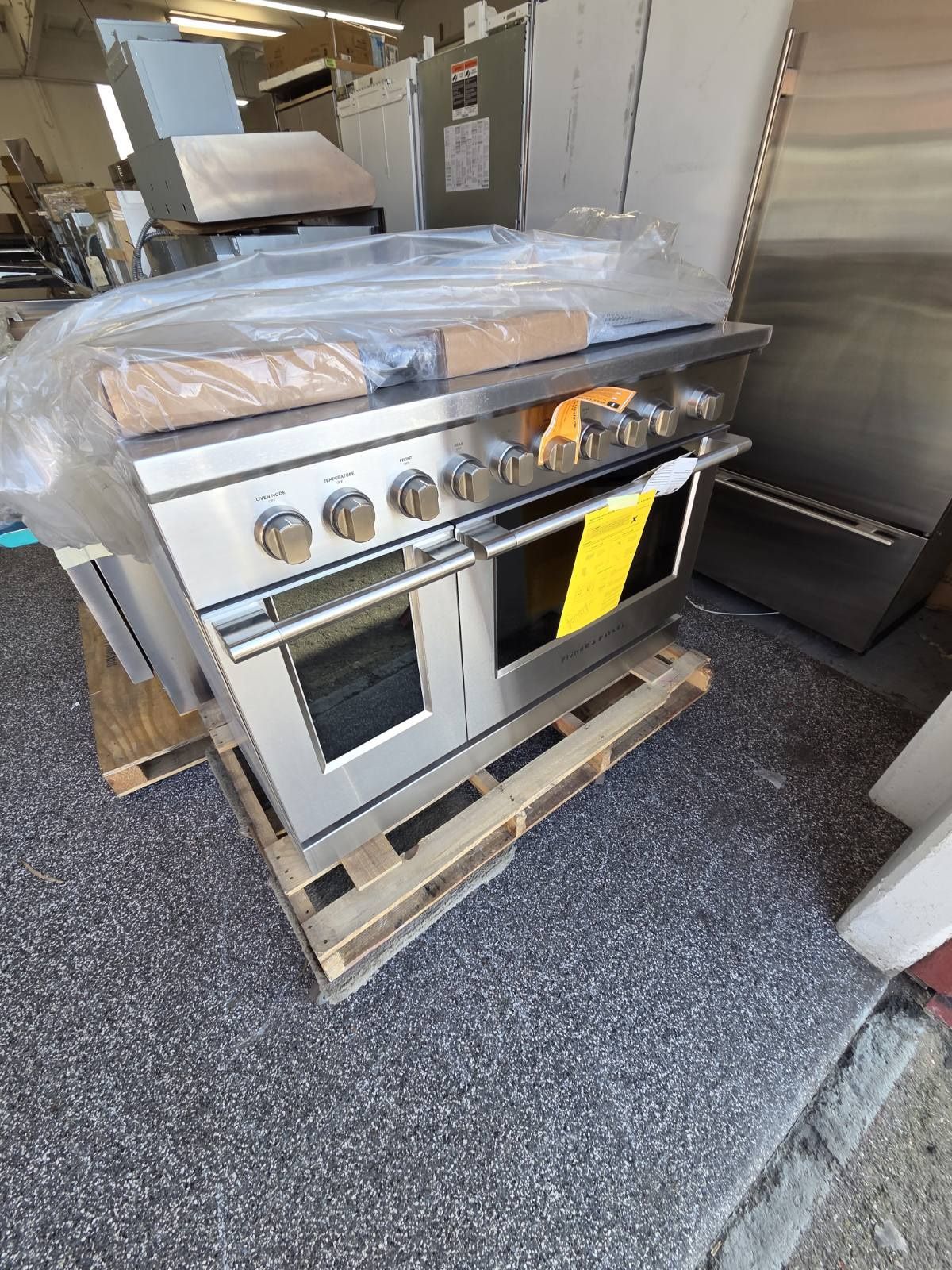 48” fisher and paykel Stove