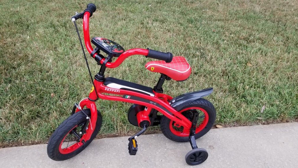 Ferrari Bicycle CX-10 kids bike