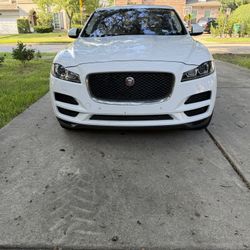 2017 Jaguar F-Pace