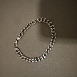 14k Solid Bracelet 