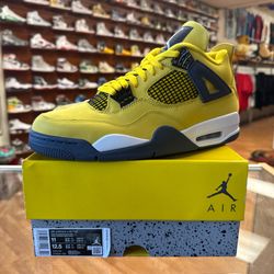 New Jordan 4 Lightning Size 11 