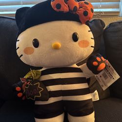 Hello Kitty Halloween Greeter