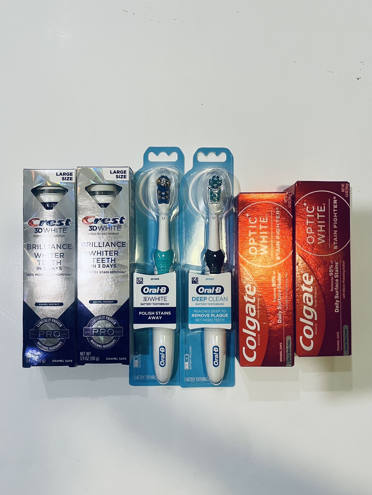 Bundle Of 6. Crest 3D White Optic White Toothpaste. Oral- B Toothbrush.