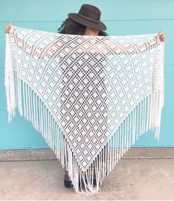 Vintage shawl or table cloth