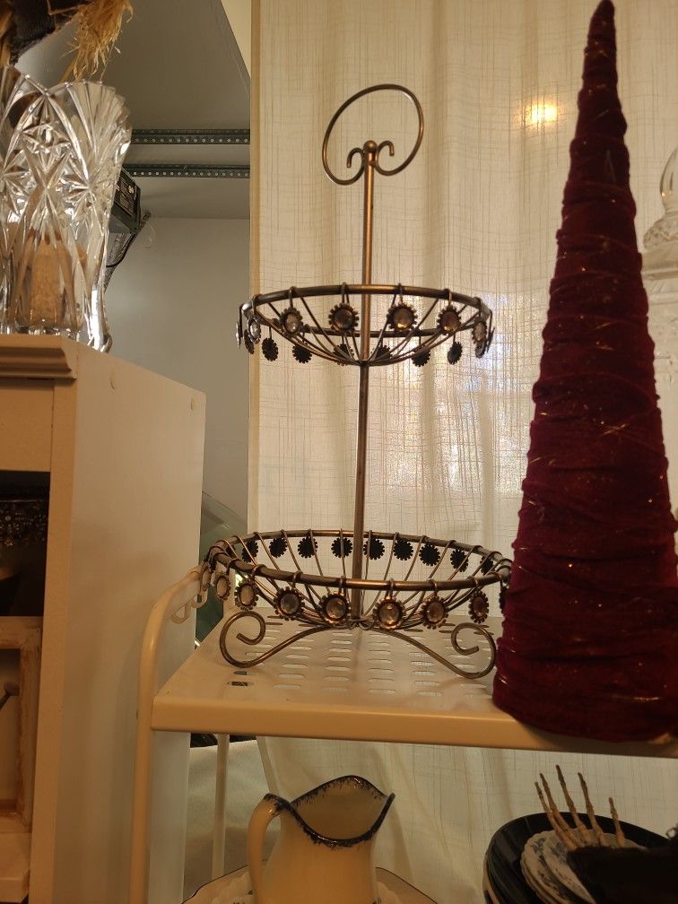 2 Tier Cup Cake Stand