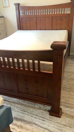 Old Cannery bed set