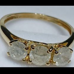 10kt Gold 1.00 ct Brilliant Diamond Ring.    NEW.  RETAIL $3,655 