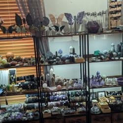 Crystal Bulk Inventory For Sale 