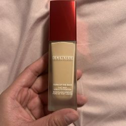 One Size Liquid Foundation
