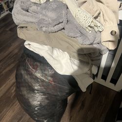 Womens/junior Clothing