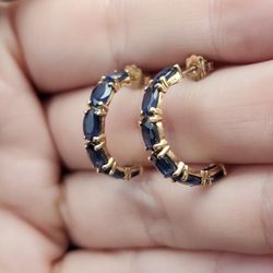 14k gold Blue Saphire Earrings