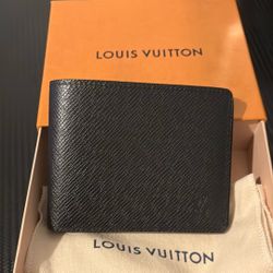 Louis Vuitton wallet 