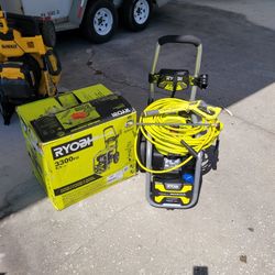 RYOBI 3300 Pressure Washer