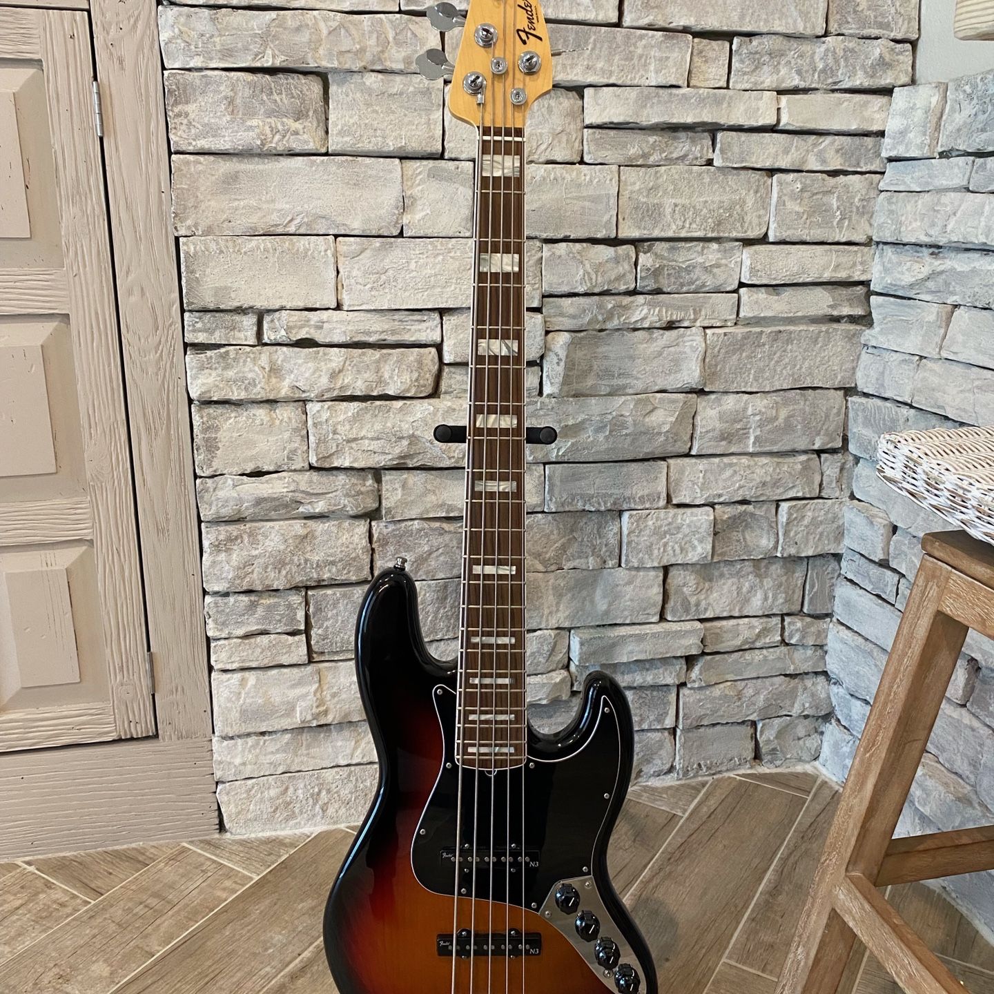 2014 Fender American Deluxe Jazz Bass V for Sale in Placentia, CA 