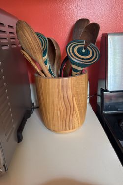 Utensil Holder