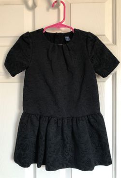 3T baby Gap black fancy dress