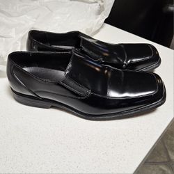 Mens Size 9.5 Dress Shoes