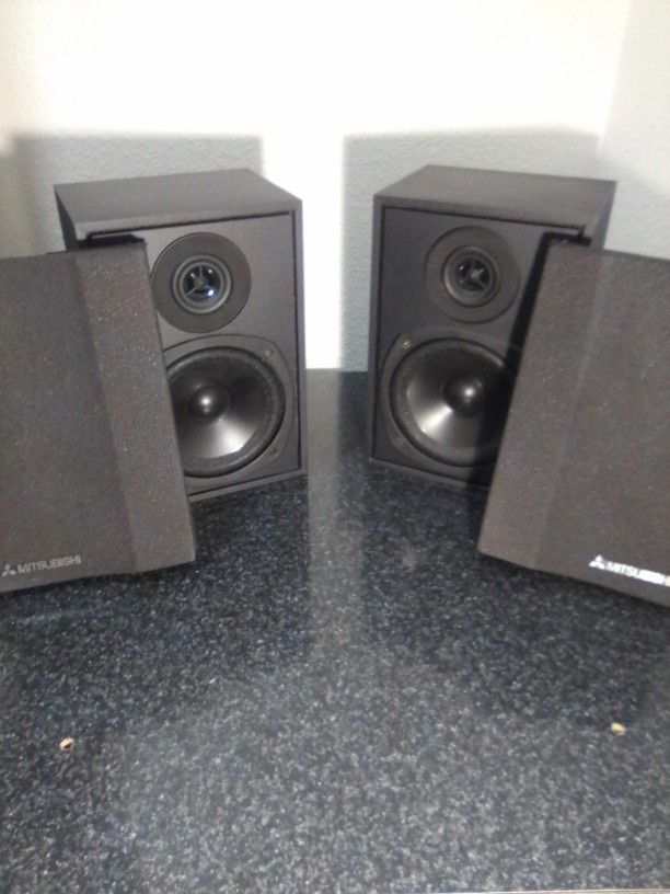 Mitsubishi Speakers M-SS5