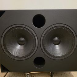 Meyer Sound X-800C Dual 18” Subwoofer
