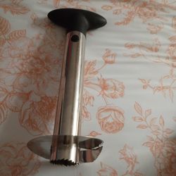 Pineapple Cutter 