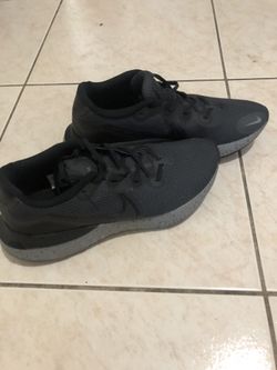Nike renew react size 10.5