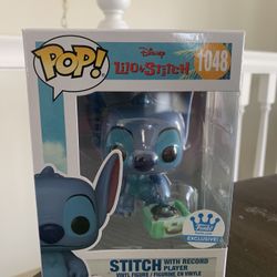 Stitch With Record Player Funko Shop Exclusive