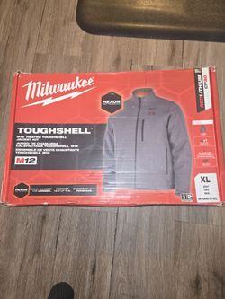 Milwaukee
Men's Medium M12 12-Volt Lithium-Ion Cordless Tough Shell Navy Blue Heated Jacket with (1) 3.0 Ah Battery and Charger