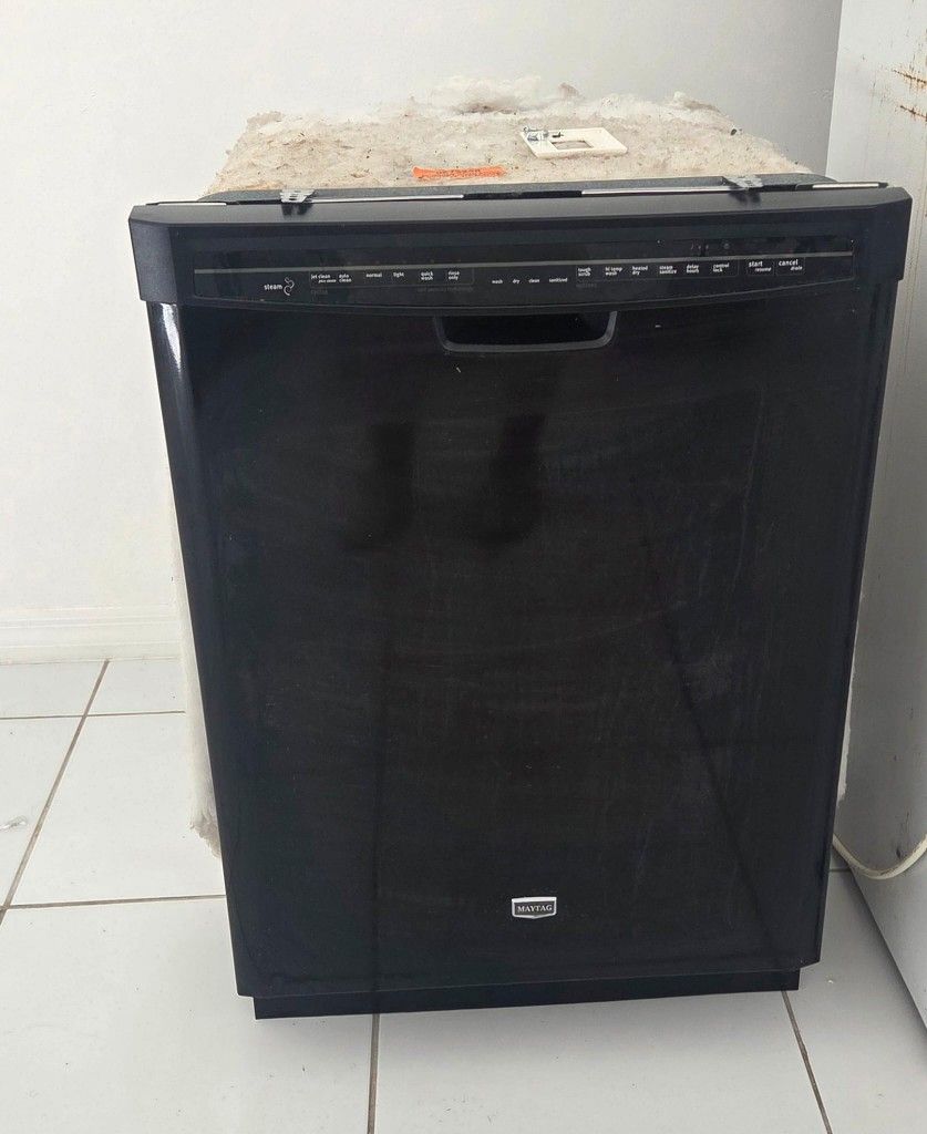 Dishwasher/lavavajillas Like New