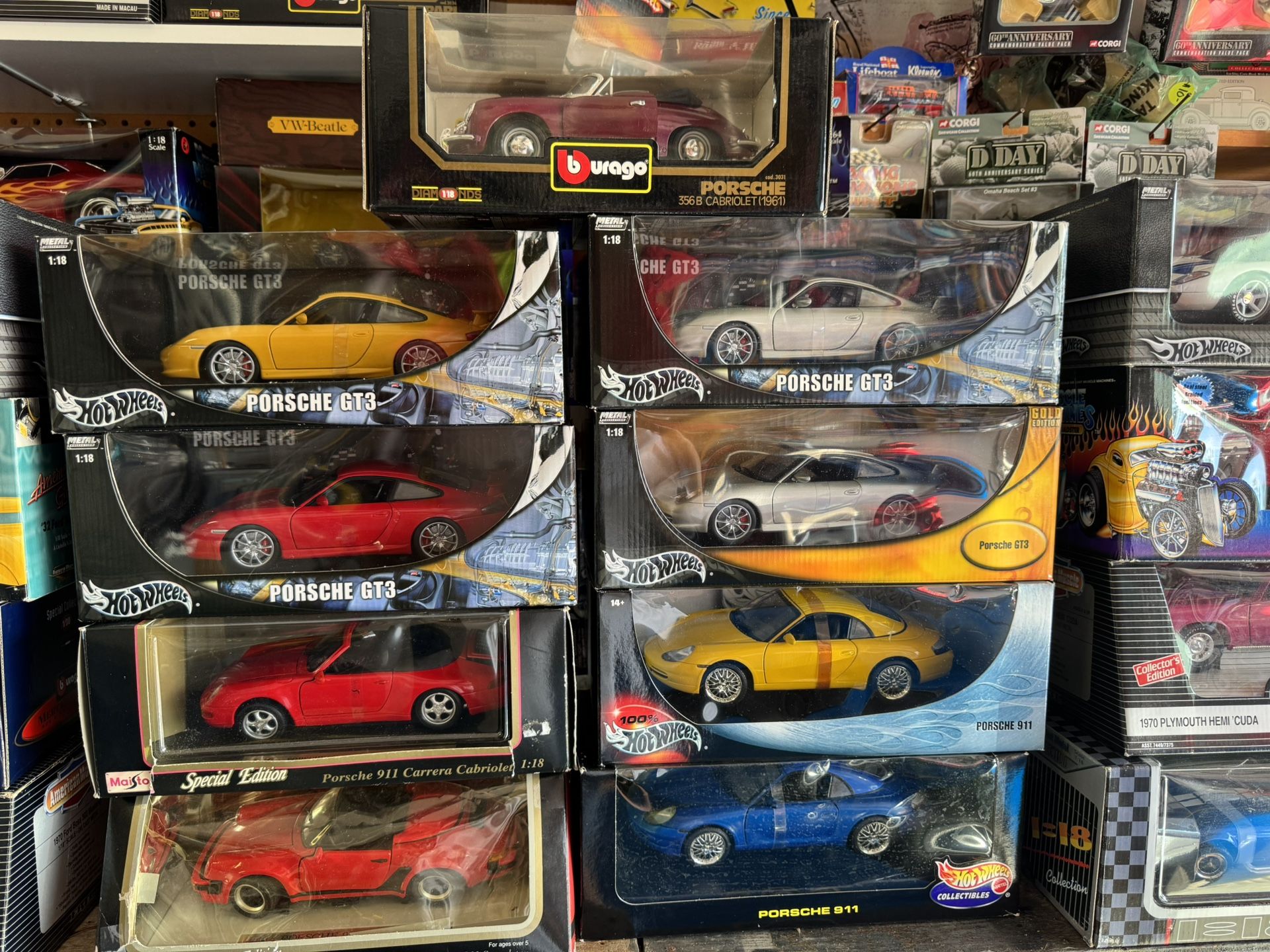 1:18 Scale Porsche Diecast Collectible Cars. New Unopened