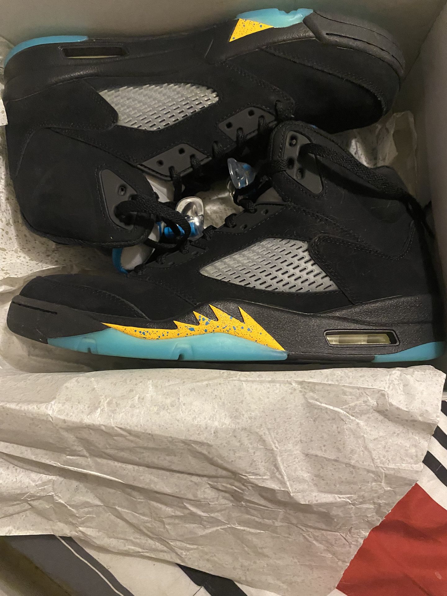 Jordan Retro 5’s Aqua