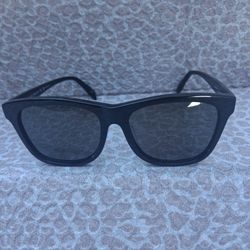 Authentic Alexander McQueen Sunglasses (AM0158SA 001) - Black