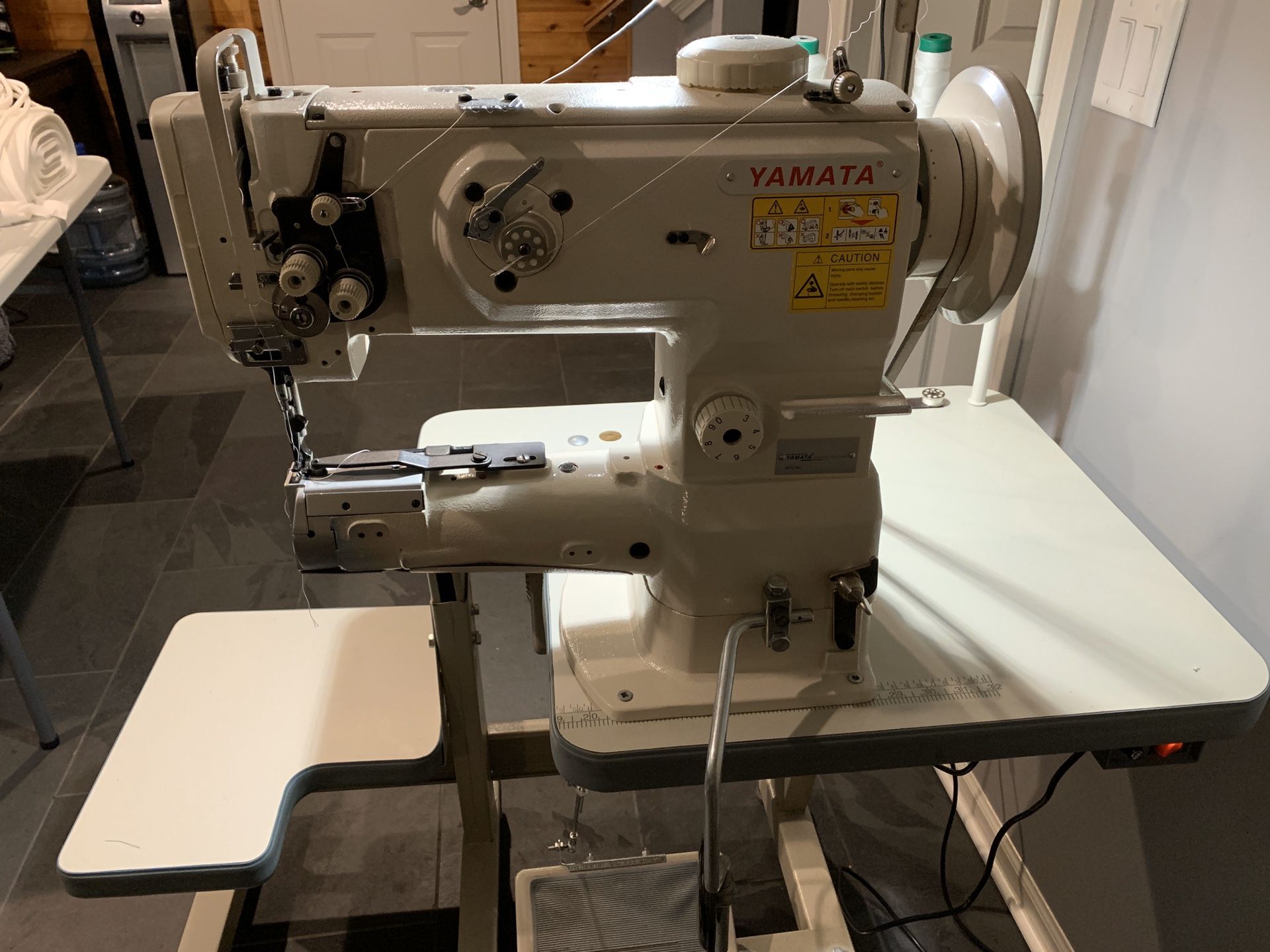 Yamata 1341 cylinder arm sewing machine for Sale in Bartlett, IL OfferUp