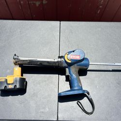 Ryobi Pistol Grip Caulk And Adhesive Gun Kit 