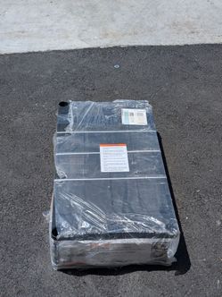 HDX 4-Tier Plastic Storage Shelving Unit Open Box / Like New