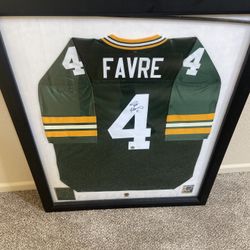 Signed Brett Favre Jersey 
