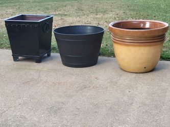 Huge planters