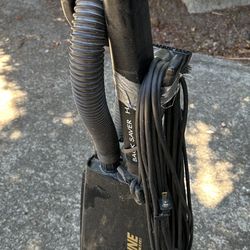 FREE Eureka Vacuum - Need New Plug- Works Fine