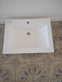 Ceramic Vanity top single one hole 24 in never used