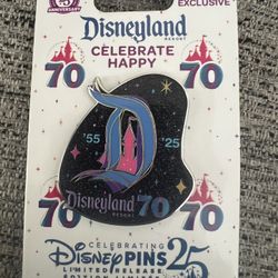 Disney Pin Celebrating Happy
