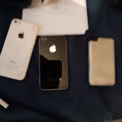 5 Vintage Iphones