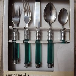 Flatware Set