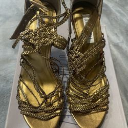 JLo Women’s Wedges Size 8