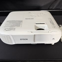 Epson Home Cinema 880