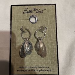 Bella Uno Earrings 