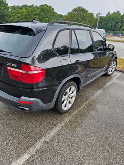 07 BMW X5 4.8i