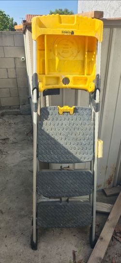 3 step paint ladder