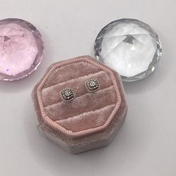 Brand New EFFY Diamond Earrings 