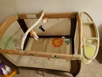 Portable crib
