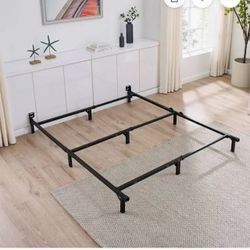 Queen bed fram